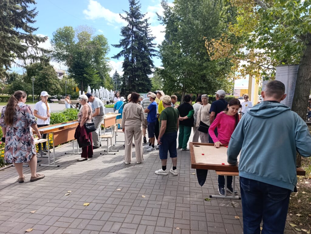 В городском парке «Покровский» состоялась муниципальная инклюзивная спартакиада «Спорт для всех»